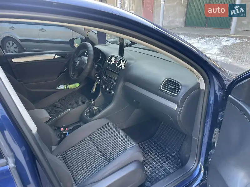 Volkswagen Golf 2010