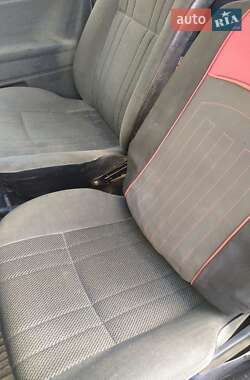 Хэтчбек Volkswagen Golf 1986 в 