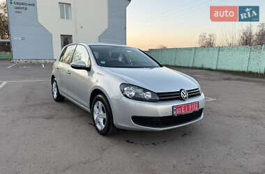 Хетчбек Volkswagen Golf 2009 в Дубні