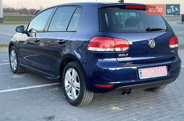 Хэтчбек Volkswagen Golf 2012 в Львове