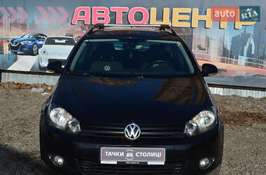 Універсал Volkswagen Golf 2013 в 