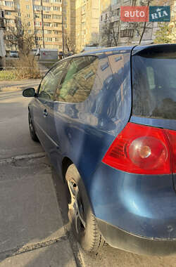 Хетчбек Volkswagen Golf 2007 в Києві