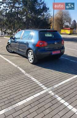 Хетчбек Volkswagen Golf 2007 в Луцьку