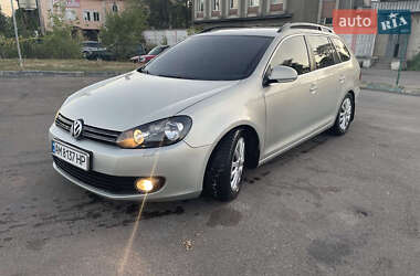 Универсал Volkswagen Golf 2010 в 