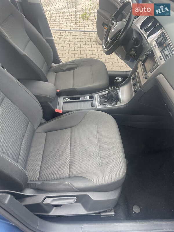 Универсал Volkswagen Golf 2015 в Белой Церкви
