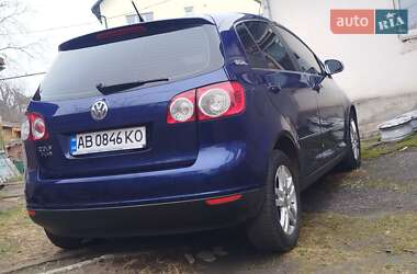 Хэтчбек Volkswagen Golf 2006 в 