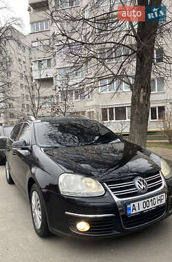 Универсал Volkswagen Golf 2008 в Киеве