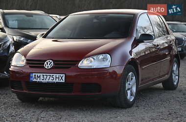 Хетчбек Volkswagen Golf 2005 в Бердичеві