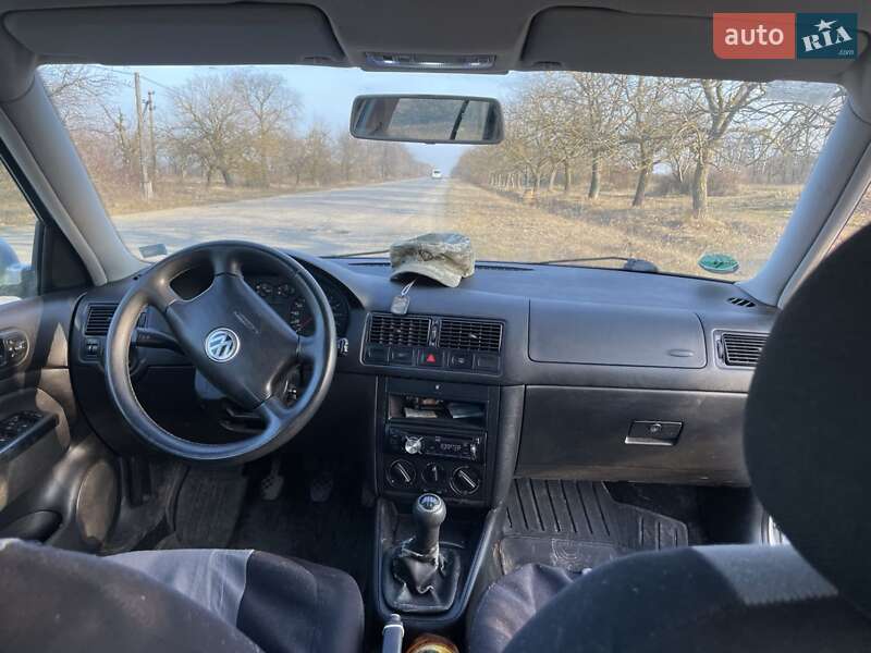 Хетчбек Volkswagen Golf 2001 в Кам'янець-Подільському
