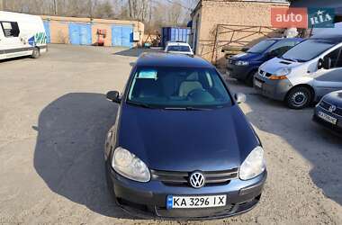 Хэтчбек Volkswagen Golf 2007 в Киеве