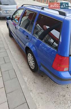 Универсал Volkswagen Golf 2001 в 