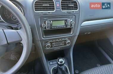 Хэтчбек Volkswagen Golf 2009 в Лебедине