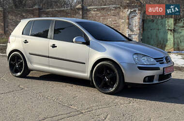 Хетчбек Volkswagen Golf 2004 в Полтаві