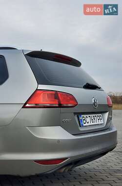 Универсал Volkswagen Golf 2014 в 