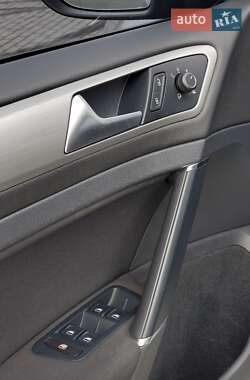 Универсал Volkswagen Golf 2014 в 