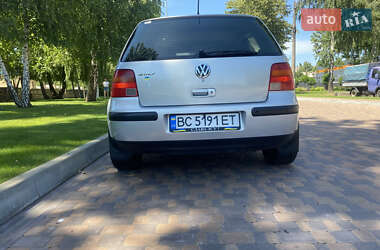 Хетчбек Volkswagen Golf 1999 в Жовкві