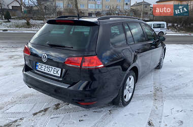 Універсал Volkswagen Golf 2013 в Чернівцях