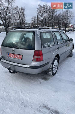 Универсал Volkswagen Golf 2003 в Черкассах