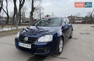 Хэтчбек Volkswagen Golf 2007 в Умани