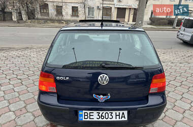 Хэтчбек Volkswagen Golf 2001 в Николаеве