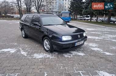 Універсал Volkswagen Golf 1997 в Чернівцях