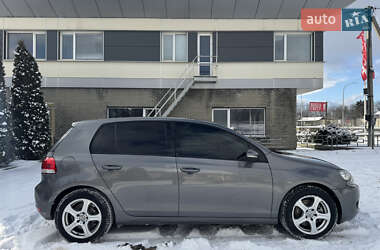 Хэтчбек Volkswagen Golf 2009 в Харькове