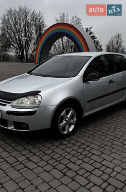 Хетчбек Volkswagen Golf 2008 в Запоріжжі