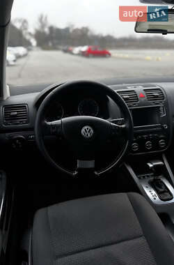 Хетчбек Volkswagen Golf 2008 в Запоріжжі