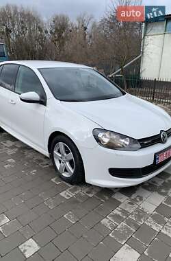 Хетчбек Volkswagen Golf 2012 в Бродах