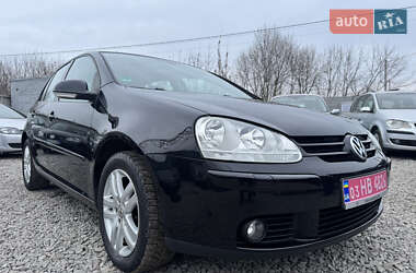 Хэтчбек Volkswagen Golf 2007 в Лубнах