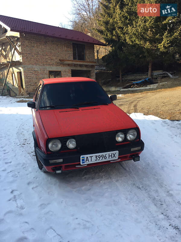 Хэтчбек Volkswagen Golf 1989 в 