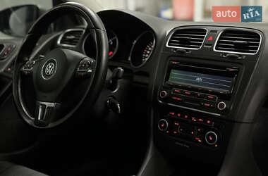 Хэтчбек Volkswagen Golf 2012 в Ивано-Франковске