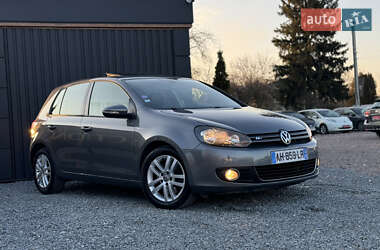 Хетчбек Volkswagen Golf 2010 в Дрогобичі