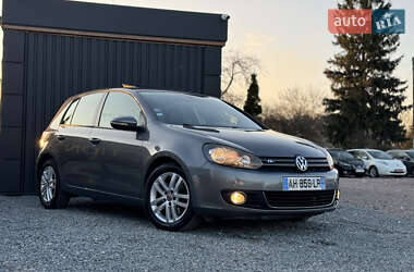 Хетчбек Volkswagen Golf 2010 в Дрогобичі