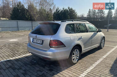Универсал Volkswagen Golf 2013 в 