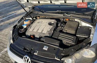 Универсал Volkswagen Golf 2013 в 