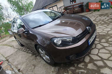 Универсал Volkswagen Golf 2010 в Коломые