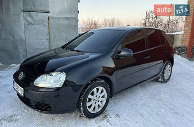 Хэтчбек Volkswagen Golf 2004 в Полтаве