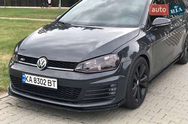 Универсал Volkswagen Golf 2013 в Киеве