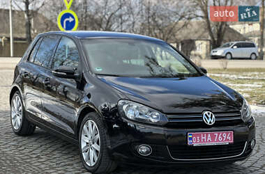 Хетчбек Volkswagen Golf 2009 в Старокостянтинові