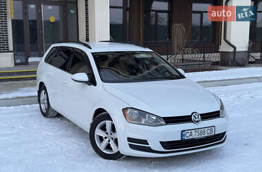 Универсал Volkswagen Golf 2015 в Киеве