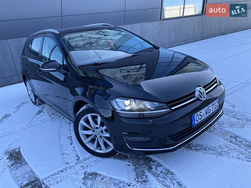 Универсал Volkswagen Golf 2015 в Львове