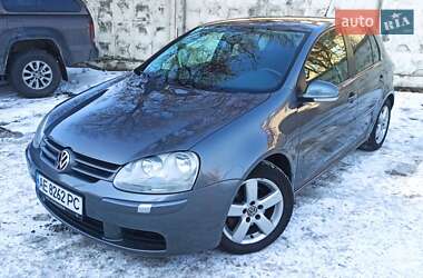 Хэтчбек Volkswagen Golf 2007 в Киеве