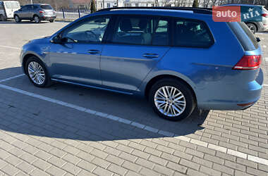 Универсал Volkswagen Golf 2014 в Староконстантинове