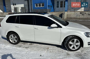 Универсал Volkswagen Golf 2013 в 