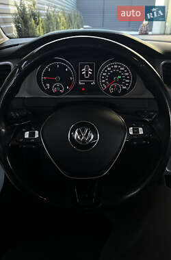 Универсал Volkswagen Golf 2015 в 
