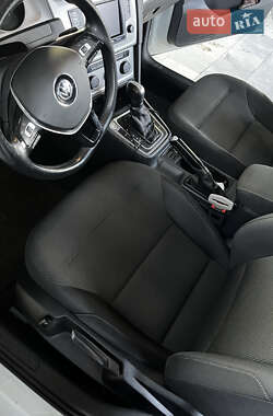 Универсал Volkswagen Golf 2015 в 