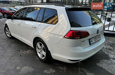 Универсал Volkswagen Golf 2015 в 