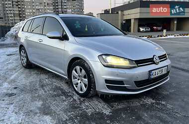 Универсал Volkswagen Golf 2014 в Киеве