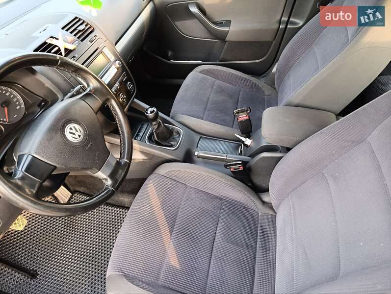 Універсал Volkswagen Golf 2007 в Хусті